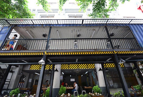 Kiến trúc nhà hàng độc đáo từ thùng container
